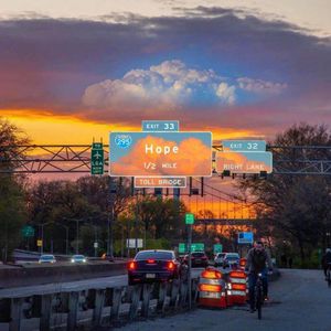 成人❌吸乳18禁羞羞网站直接看
